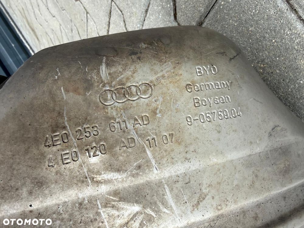 AUDI S8 A8 D3 2.8 FSI BENZYNA WYDECH TŁUMIKI 4E0253611AD 4E0253612AD - 7