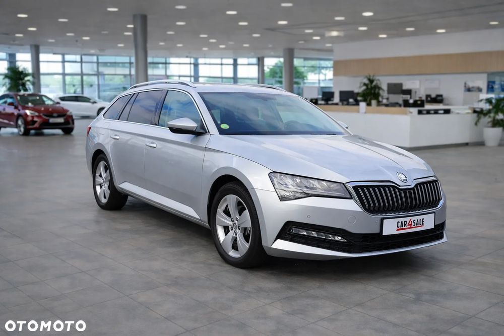 Skoda Superb 2.0 TDI DSG Ambition - 2