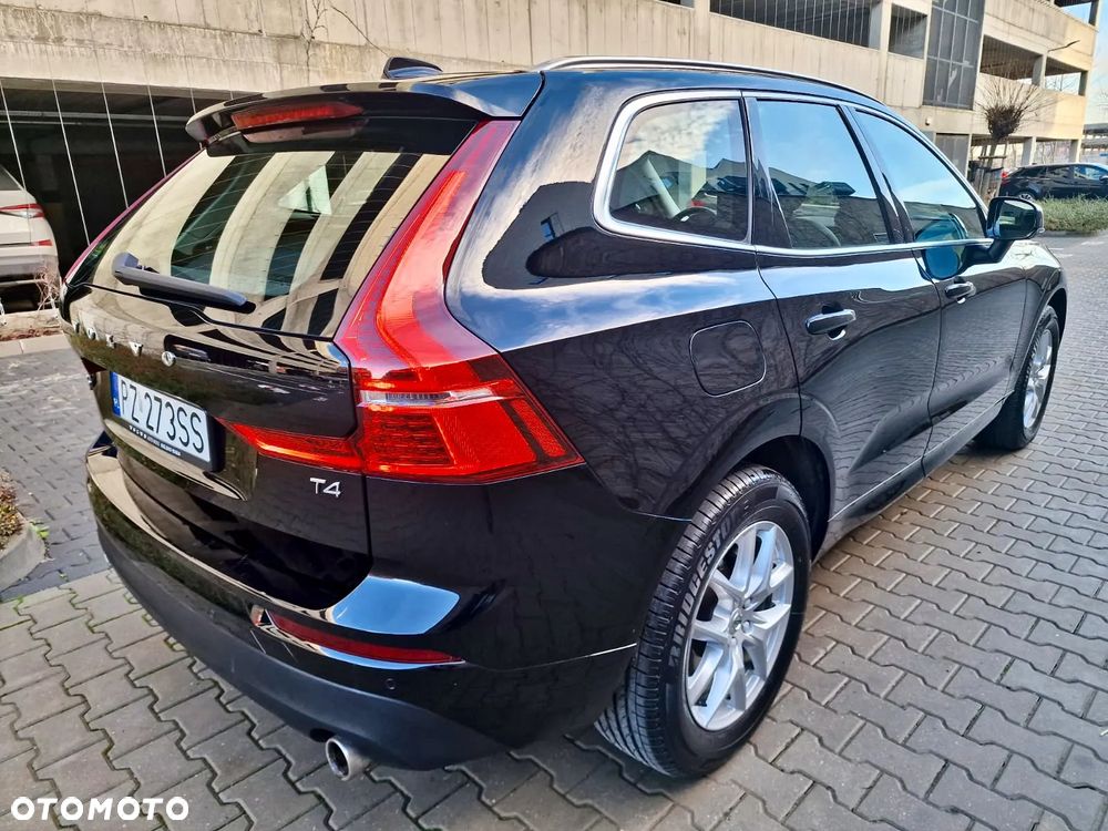 Volvo XC 60 T4 Momentum - 2