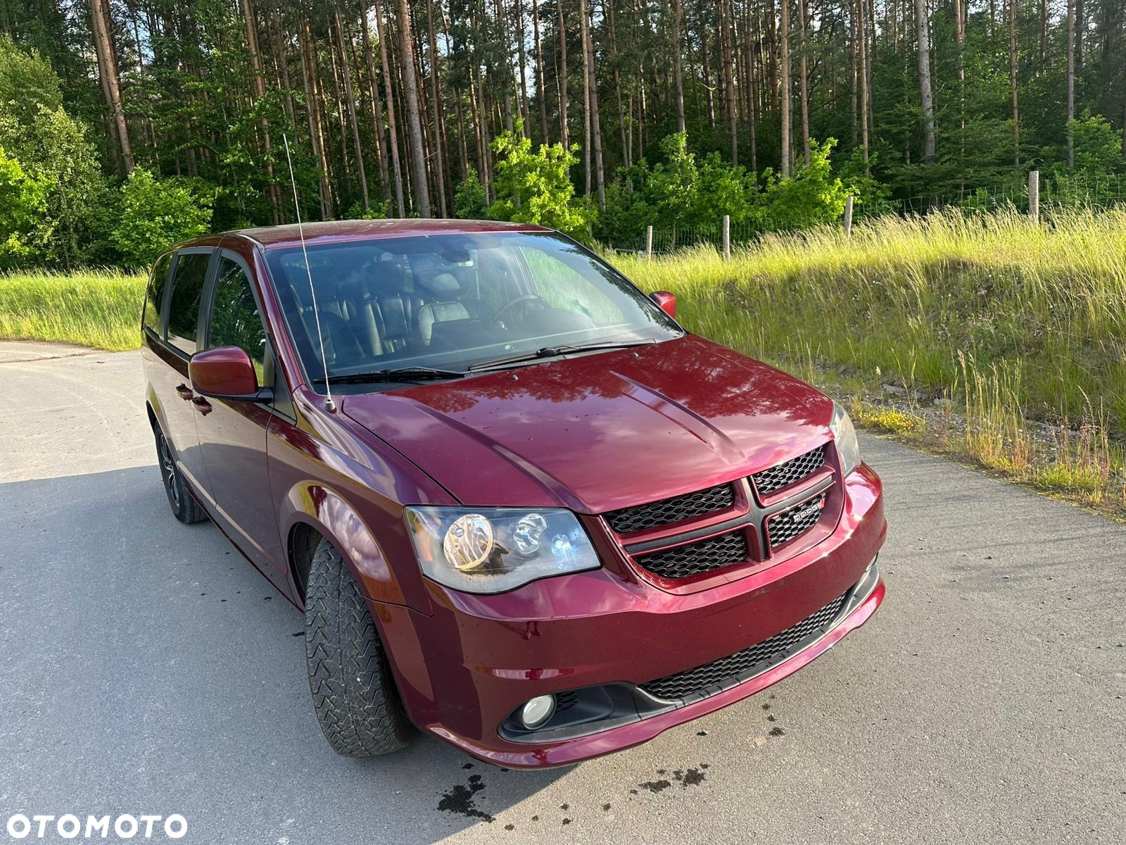 Dodge Grand Caravan - 6