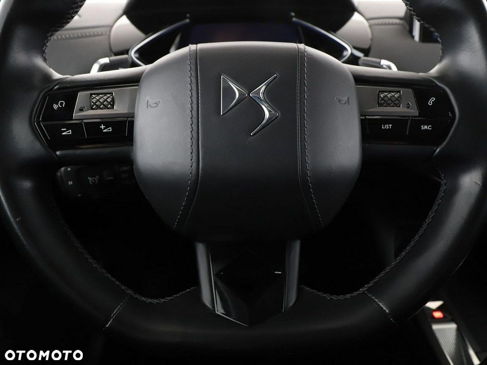 DS Automobiles DS 3 Crossback 1.2 PureTech Grand Chic - 21