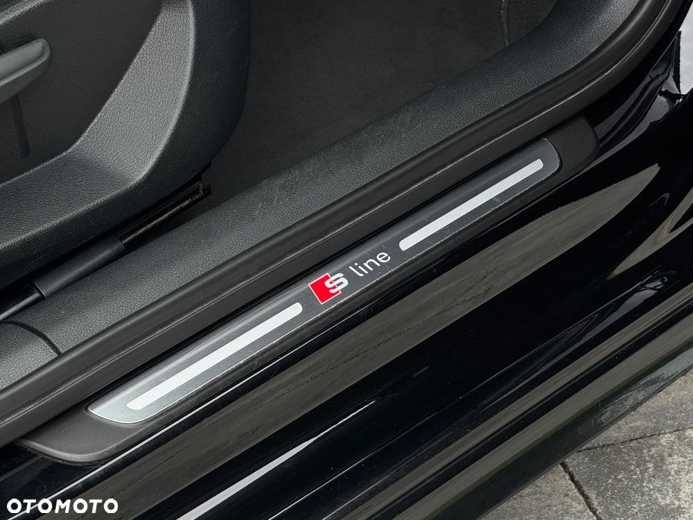 Audi A3 Sportback 2.0 TDI S tronic S line Sportpaket - 20