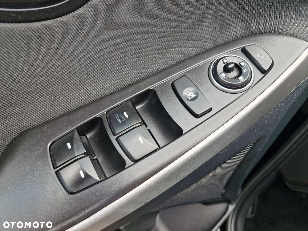 Hyundai i30 1.4 Trend - 13