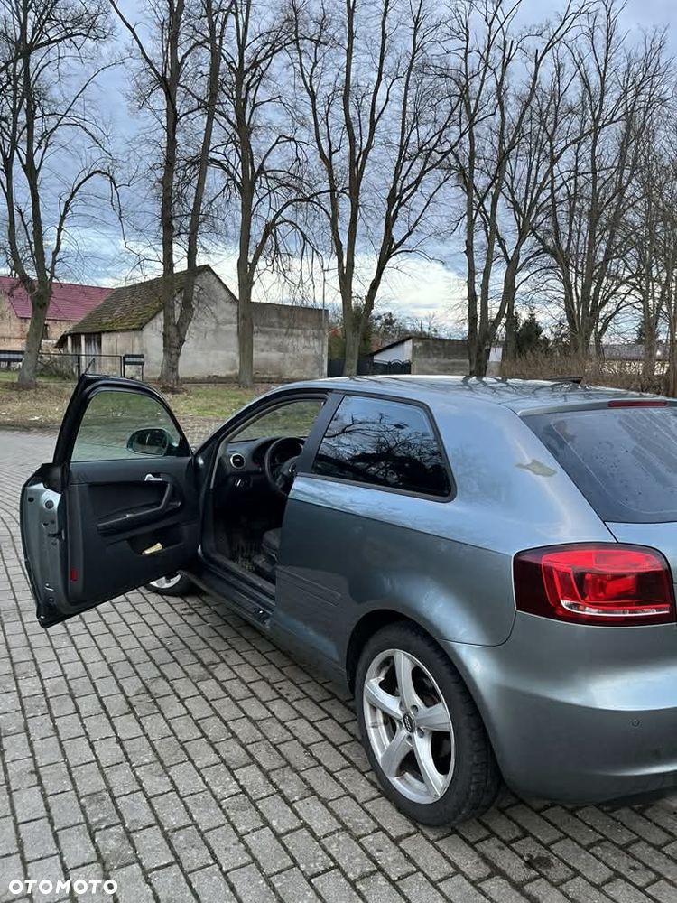 Audi A3 3-drzwiowe 1.9 TDI DPF Ambiente - 3
