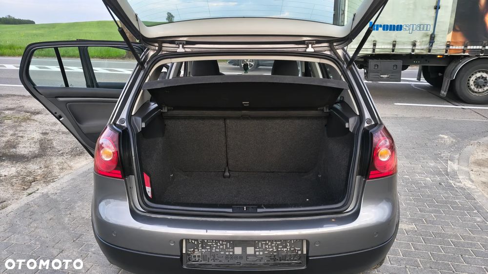 Volkswagen Golf 1.6 United - 21