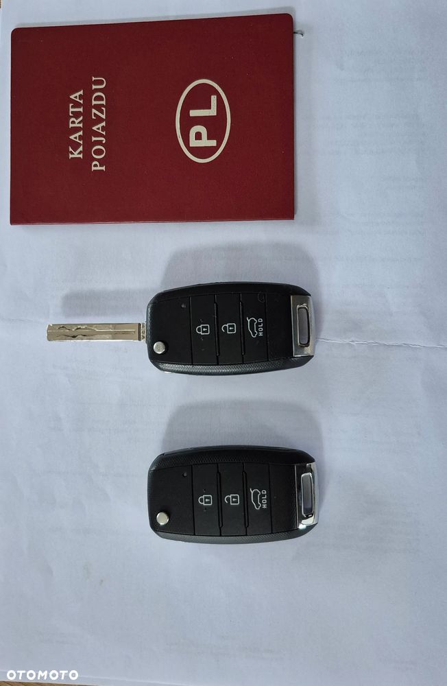 Kia Sportage 2.0 CRDI L AWD - 21