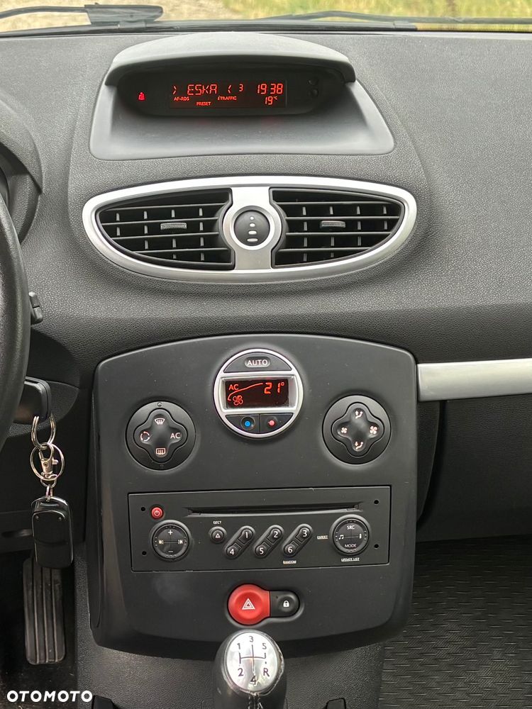 Renault Clio 1.2 TCE Expression - 4