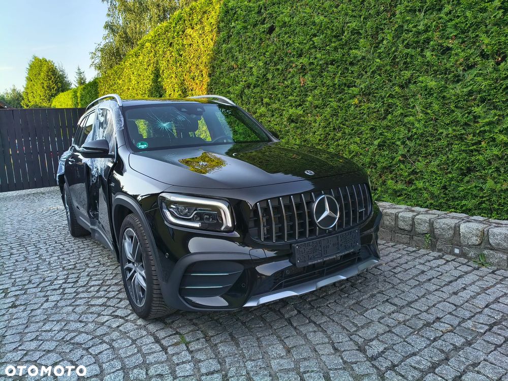 Mercedes-Benz GLB AMG 35 4-Matic - 2