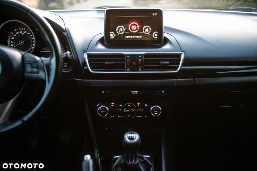 Mazda 3 SKYACTIV-G 120 Exclusive-Line - 32