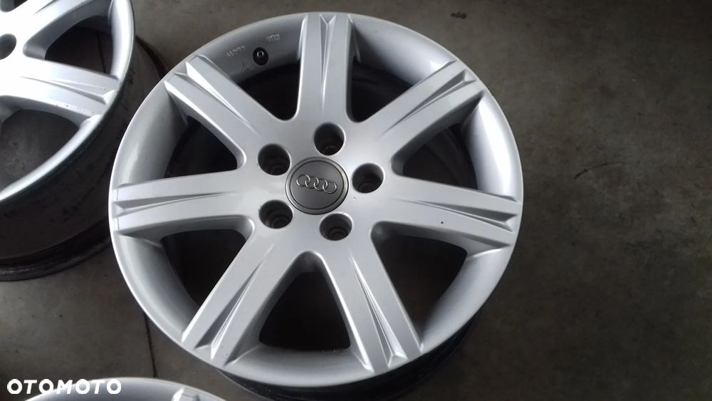 felgi aluminiowe 5x112 7J ET42 16" 4F0071496 Audi A6 C6 - 5