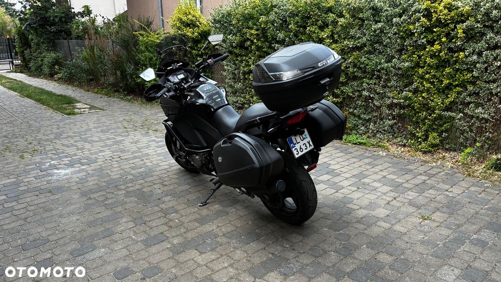 Kawasaki Versys 1000 - 6