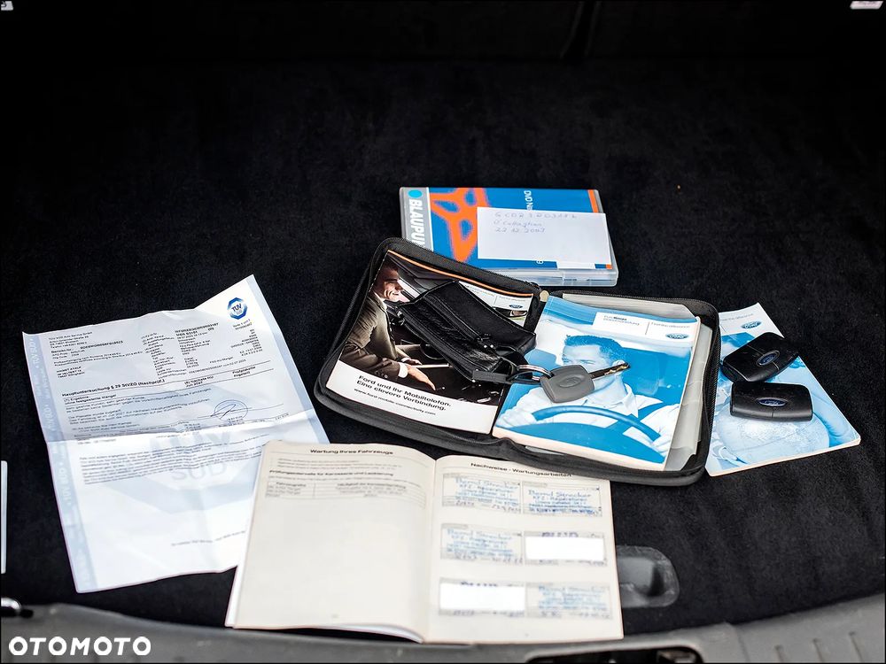 Ford Kuga - 40