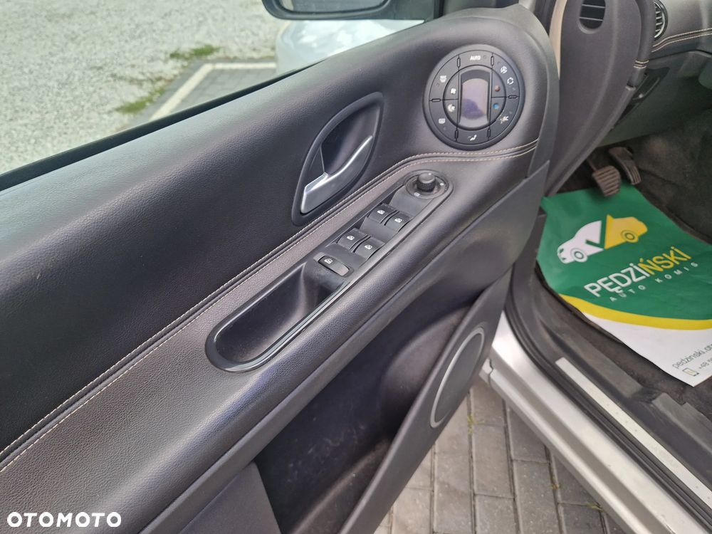 Renault Espace 2.0 dCi FAP Privilege - 16