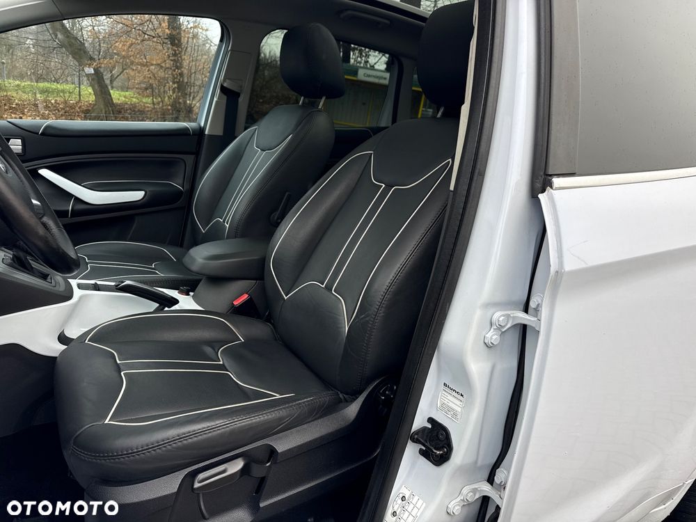 Ford Kuga 2.5 4x4 Individual - 21