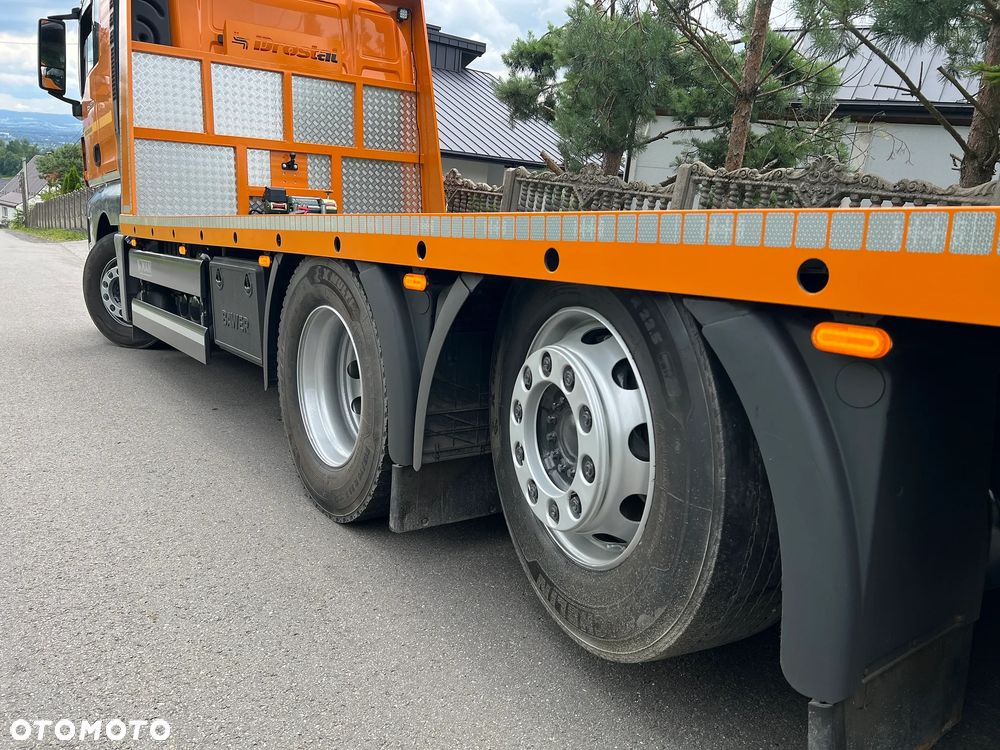MAN TGX 26.500 | XLX | Euro 6 | 6x2 | INDIVIDUAL | Skrętna Oś | Nowa Zabudowa | Rampy Hydrauliczne | Autolaweta 8,20m | Pomoc Drogowa | Najazd | z Niemiec | STAN PERFEKCYJNY | Tylko 587 tys km | - 26