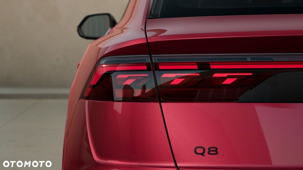 Audi Q8 - 8