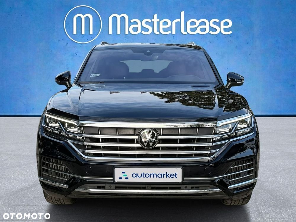 Volkswagen Touareg - 2