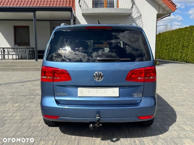 Volkswagen Touran - 6