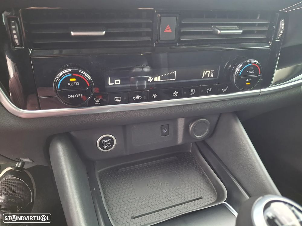 Nissan Qashqai 1.3 DIG-T N-Connecta LED - 20