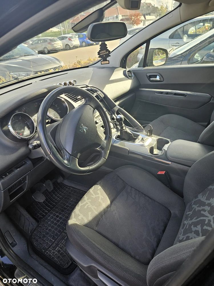 Peugeot 3008 1.6 HDi Access - 5