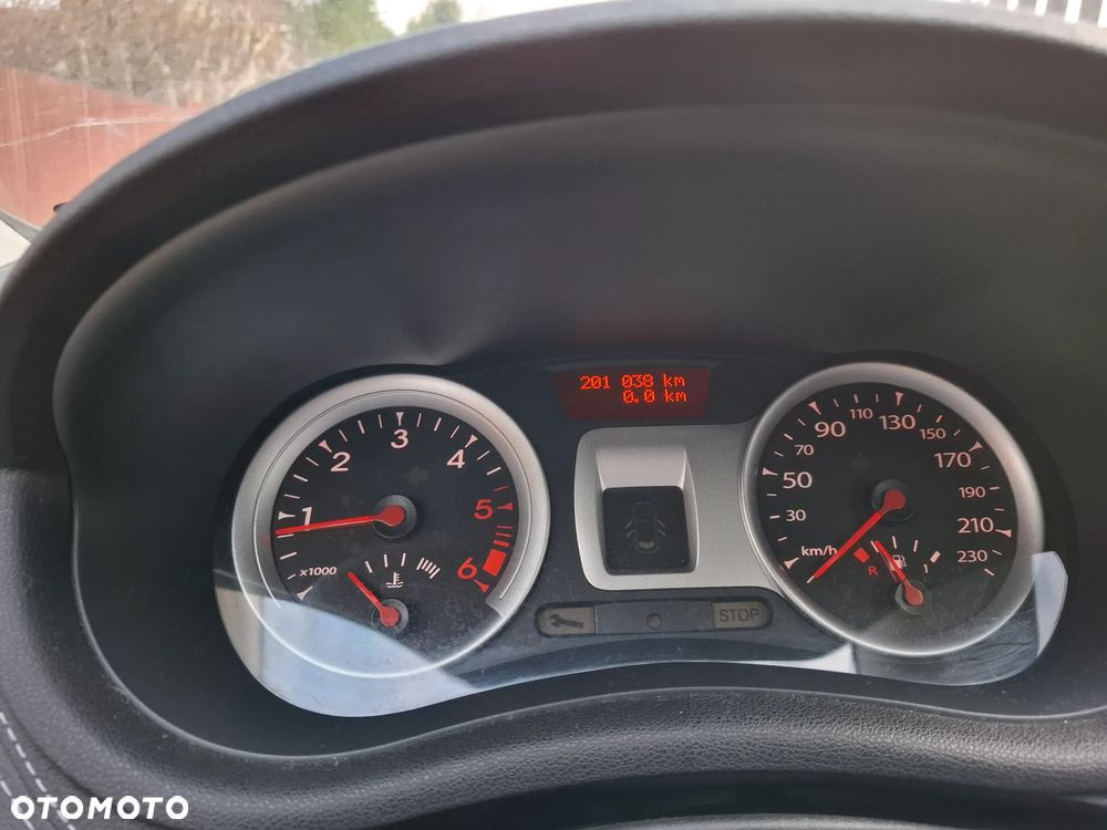 Renault Clio 1.5 dCi Dynamique - 14