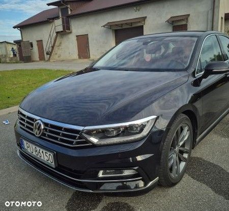 Volkswagen Passat - 2