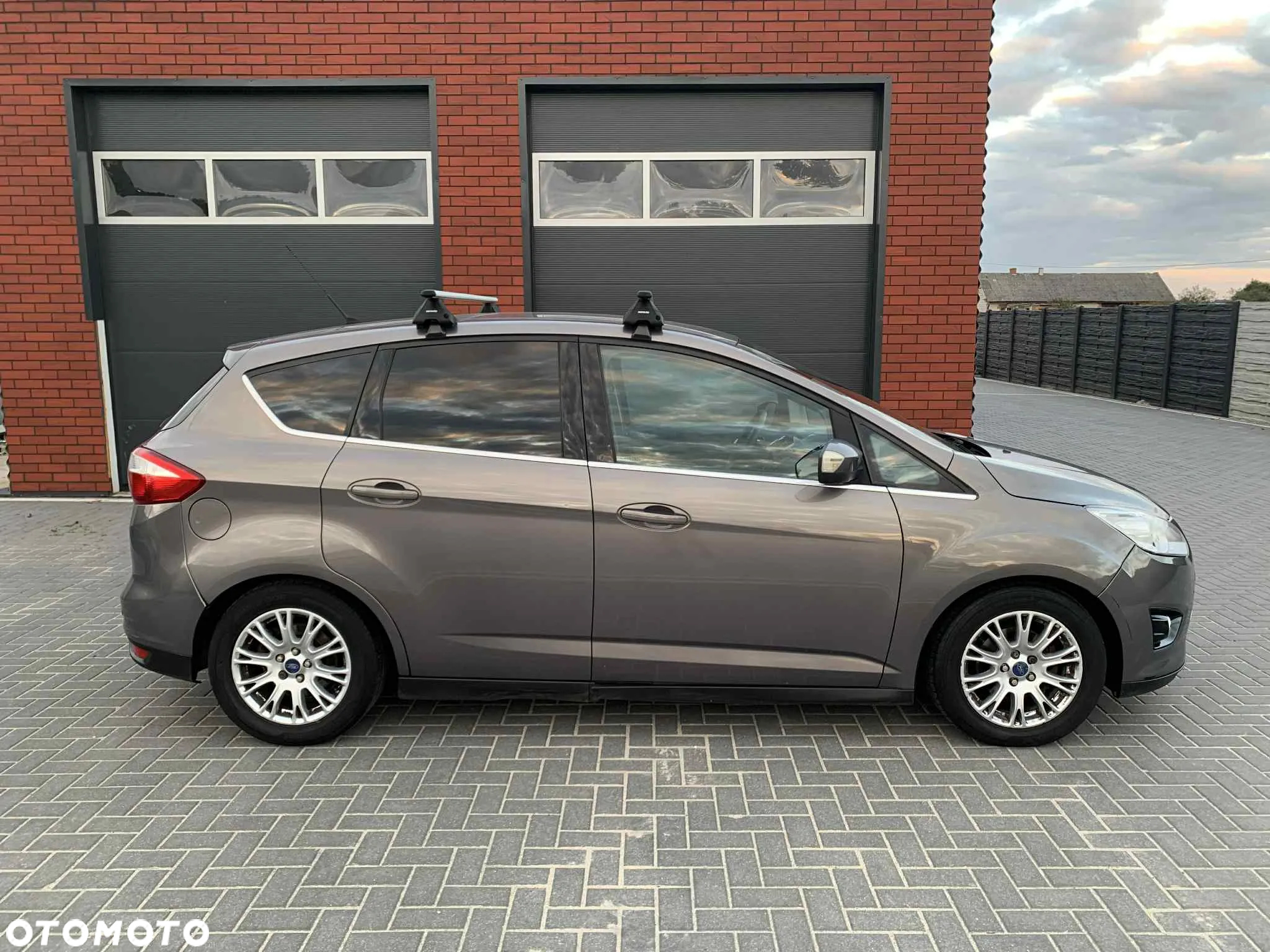 Ford C-MAX 1.6 TDCi Trend - 32