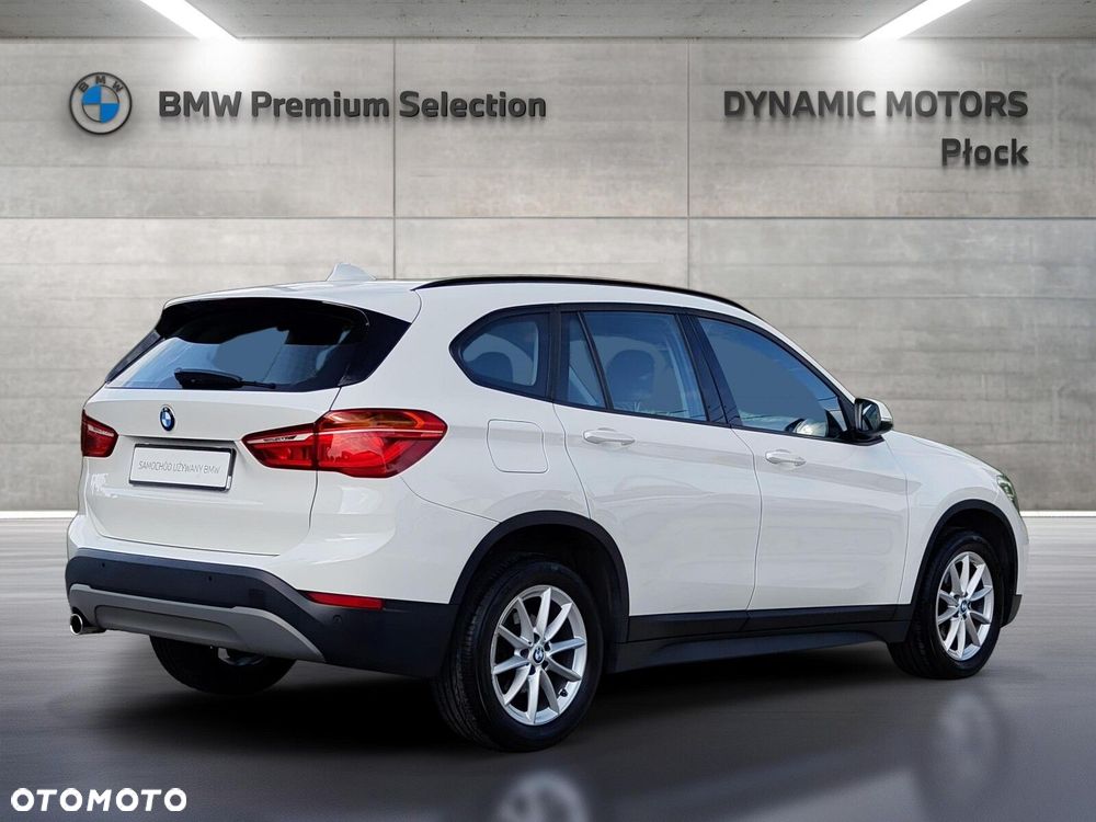 BMW X1 sDrive18i - 6