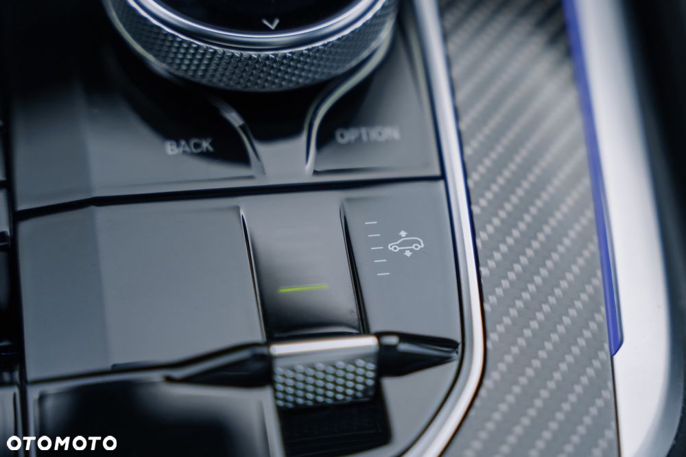 BMW X7 M60i xDrive mHEV sport - 21