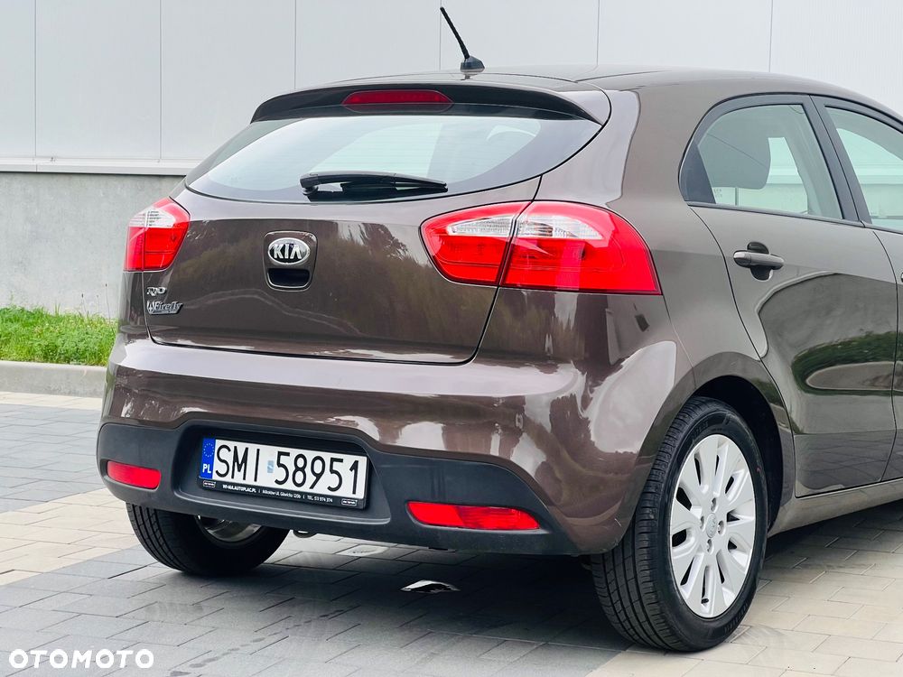 Kia Rio 1.2 Business Line - 20