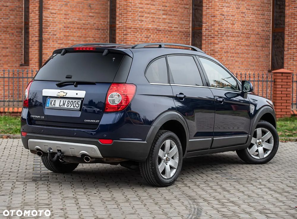 Chevrolet Captiva 2.4 2WD 7 Sitzer LS - 13
