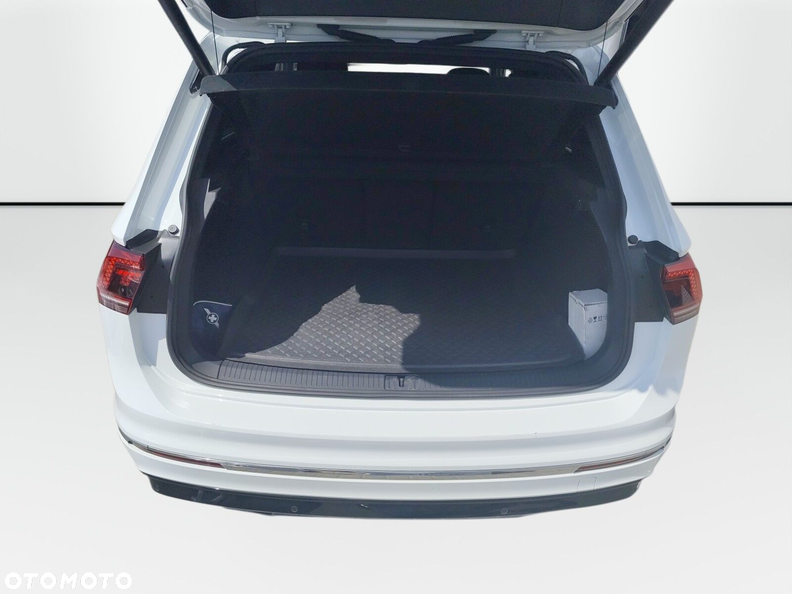 Volkswagen Tiguan - 17