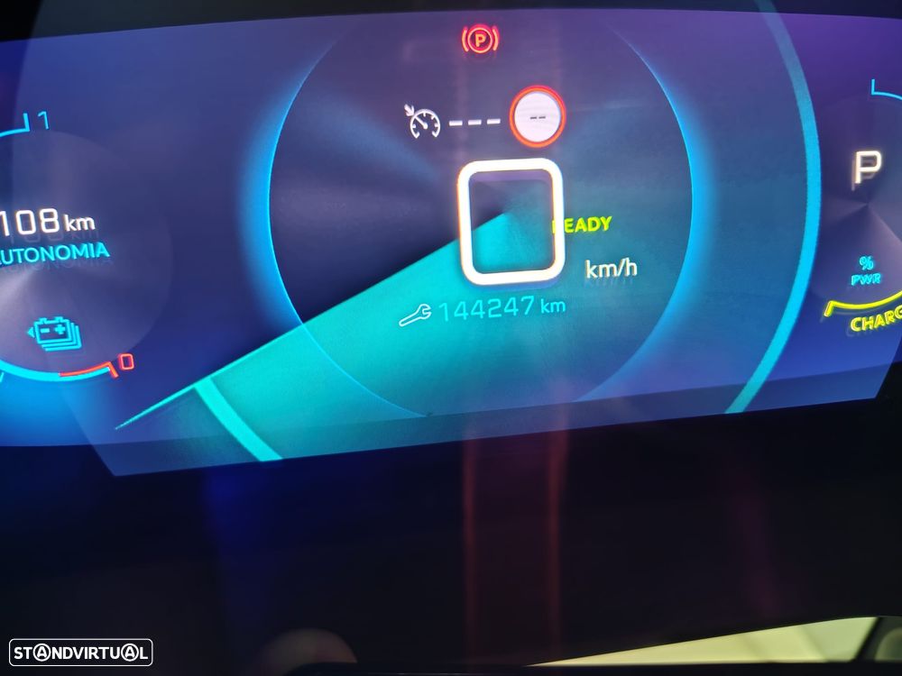 Peugeot e-208 50 kWh Allure Pack - 17