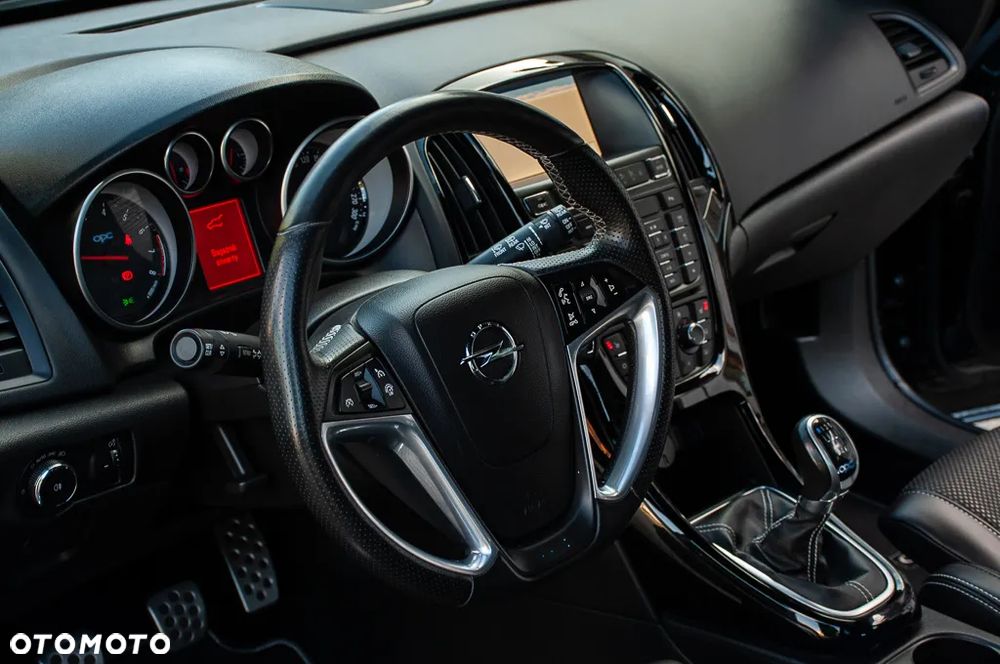 Opel Astra IV GTC OPC EU6 - 20
