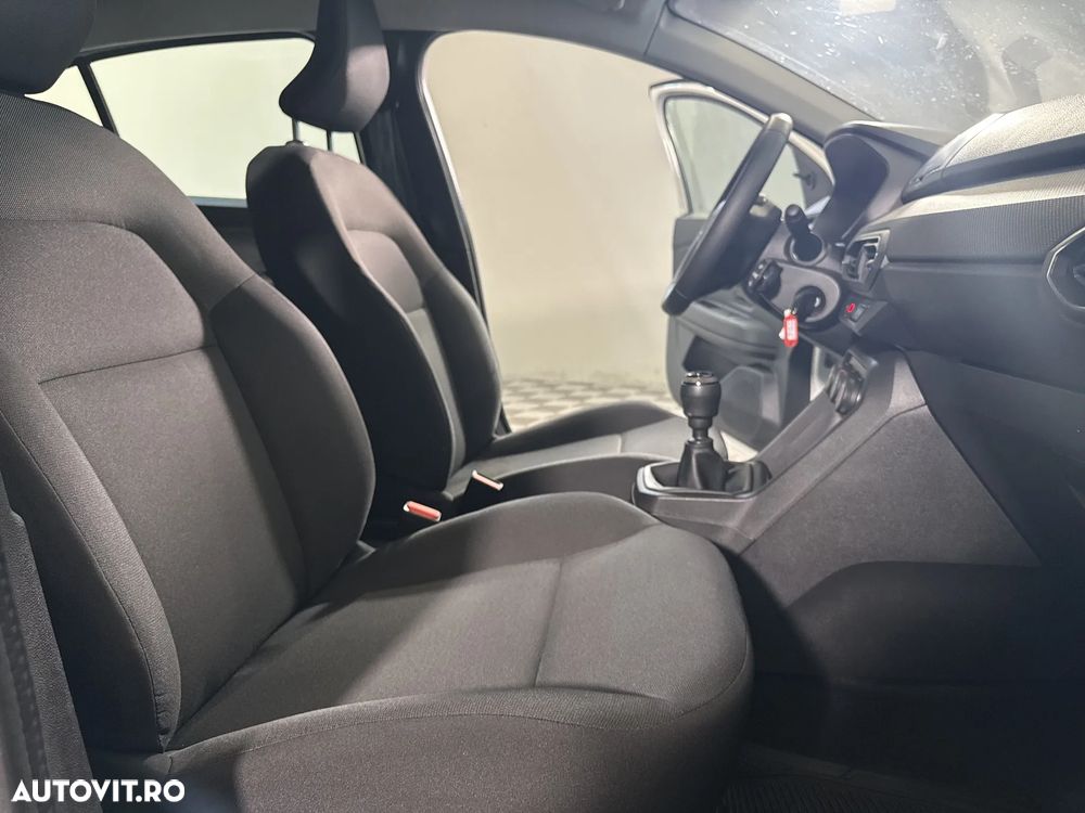 Dacia Logan - 12