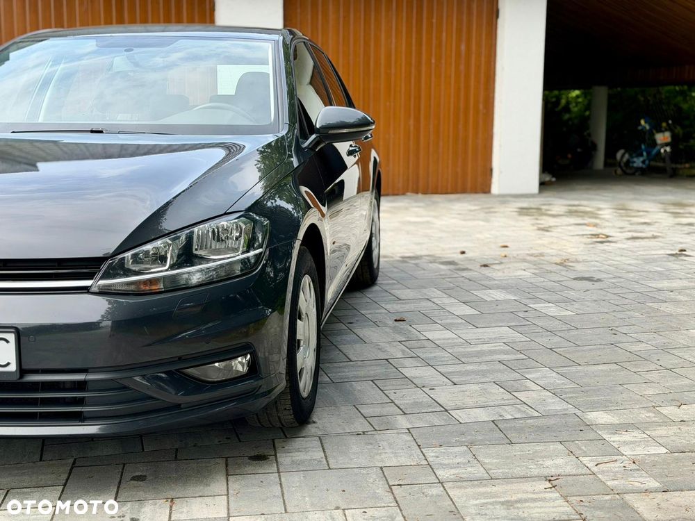 Volkswagen Golf 1.0 TSI BMT Trendline - 19