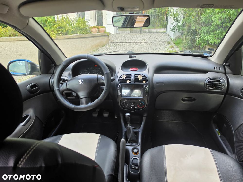 Peugeot 206 1.4 Trendy - 7