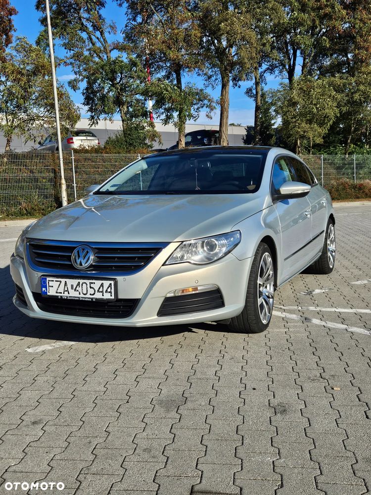 Volkswagen Passat CC - 2