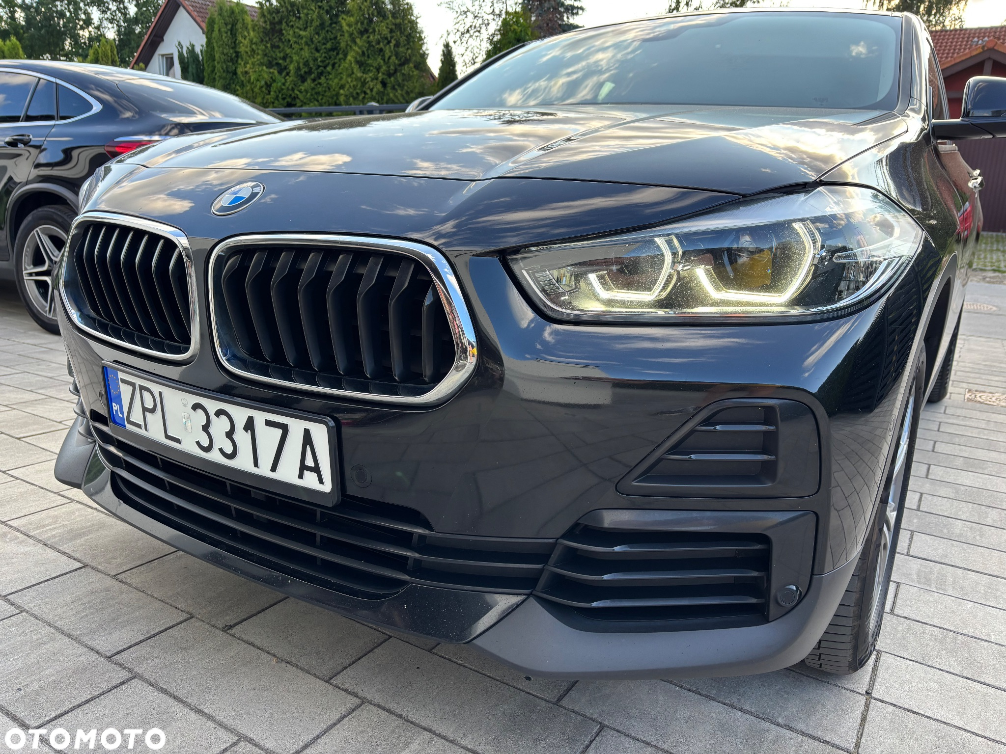 BMW X2 sDrive18d Edition GoldPlay - 16