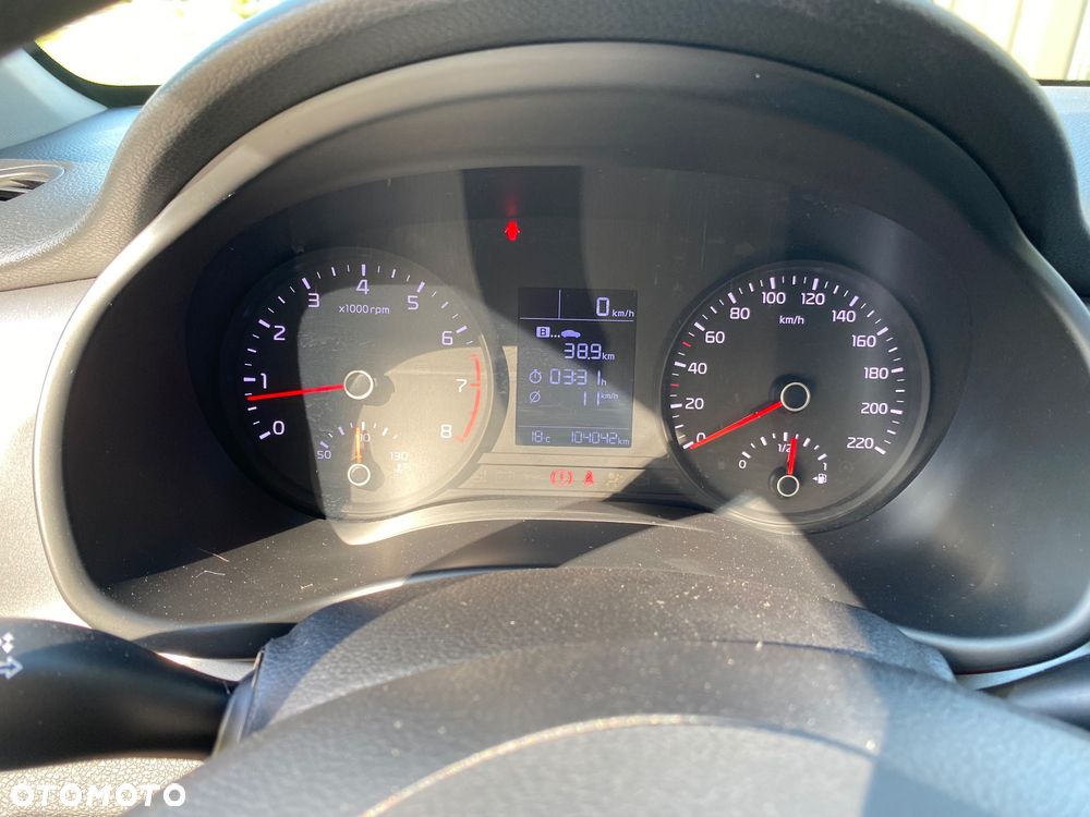 Kia Rio - 16