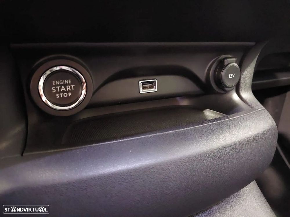 Citroën C4 Cactus 1.5 BlueHDi Shine Pack - 17