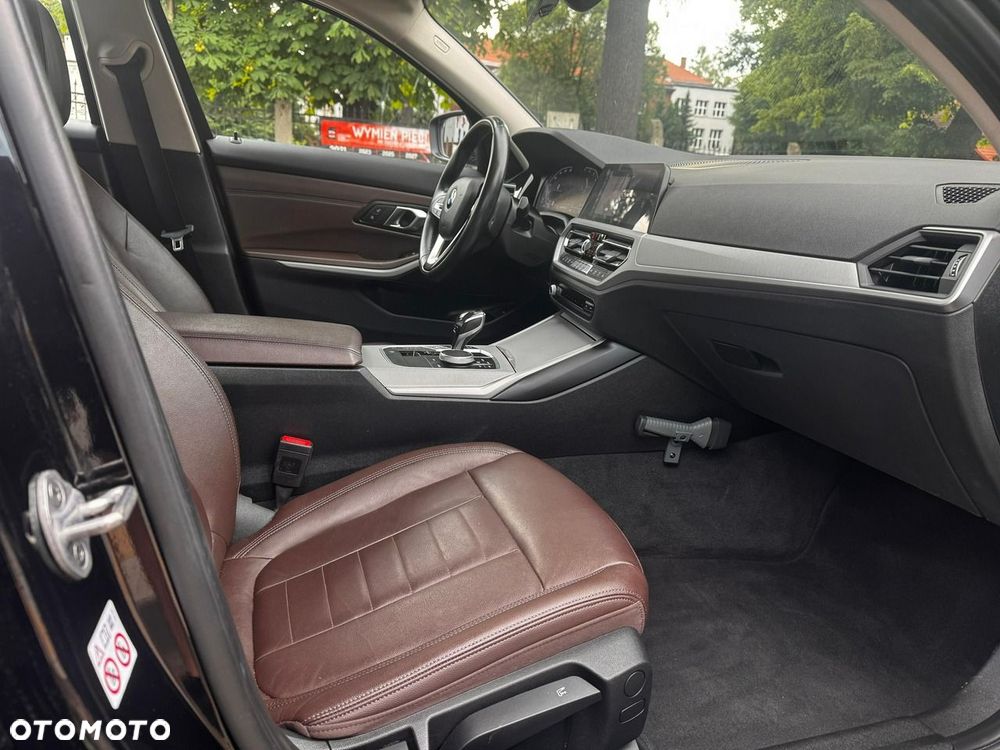 BMW Seria 3 - 15