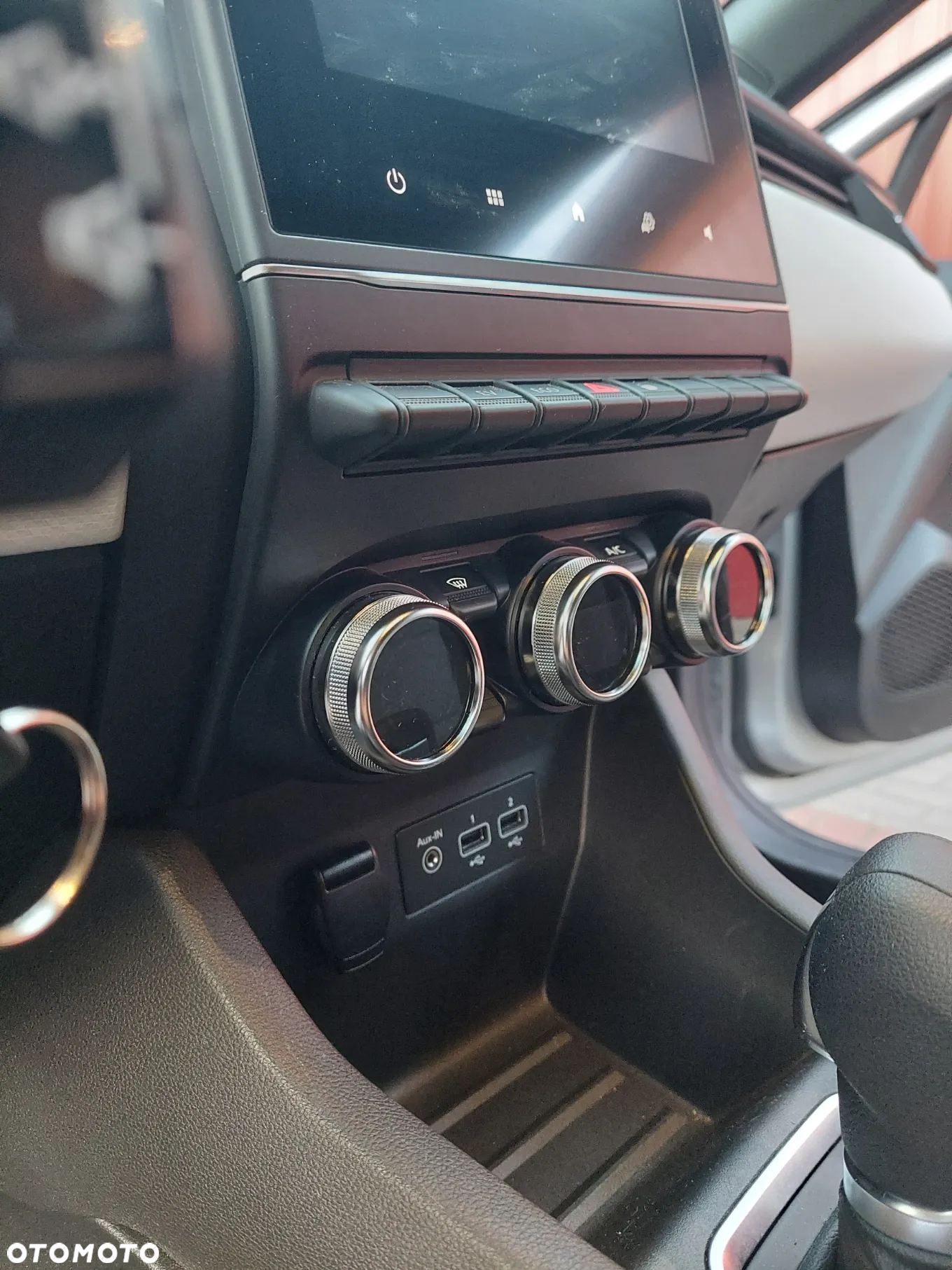 Renault Clio E-TECH Full Hybrid 145 EQUILIBRE - 19