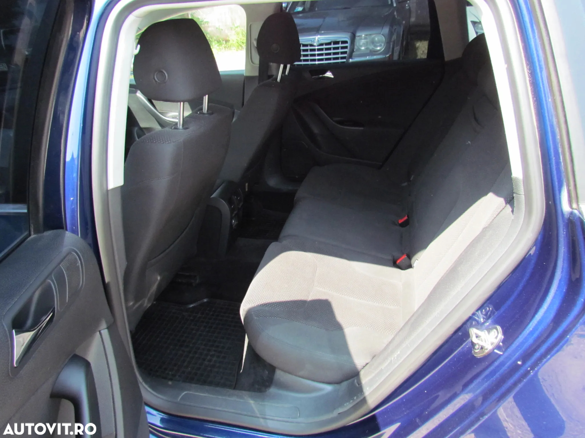 Volkswagen Passat Variant 2.0 TDI Comfortline DPF - 9