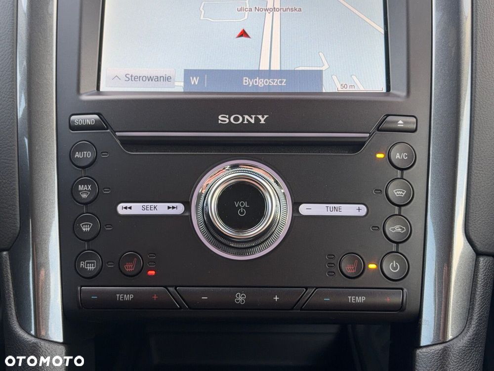 Ford Mondeo 2.0 EcoBlue Titanium - 24