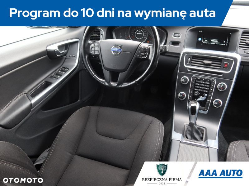 Volvo V60 - 8