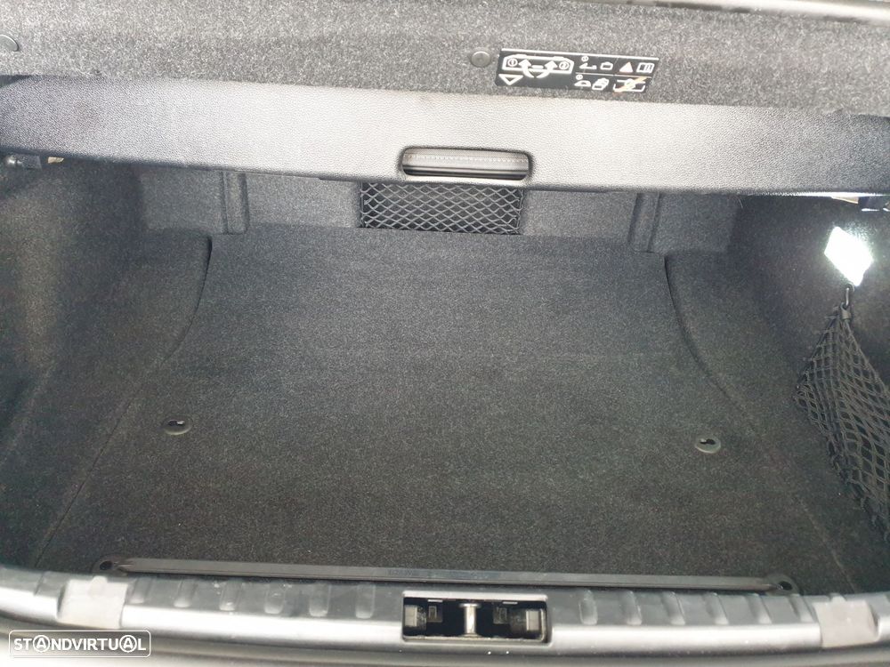 BMW 120 d Cabrio - 31