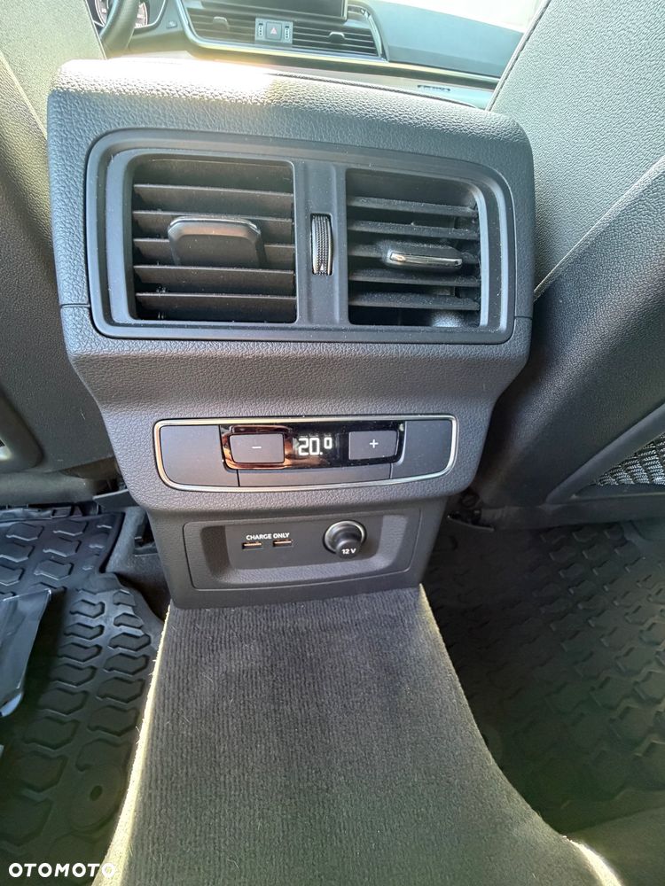 Audi Q5 40 TDI mHEV Quattro S Line S tronic - 11