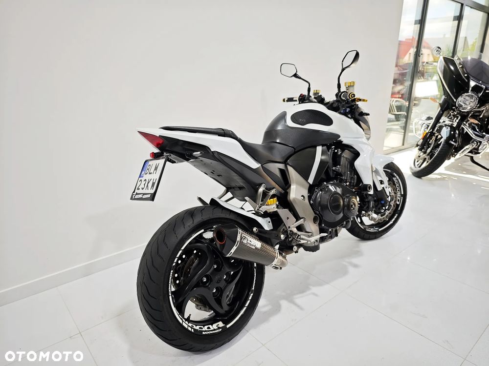 Honda CB - 10