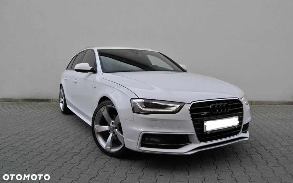 Audi A4 Avant 2.0 TDI DPF clean diesel quattro S tronic S line Sportpaket - 2